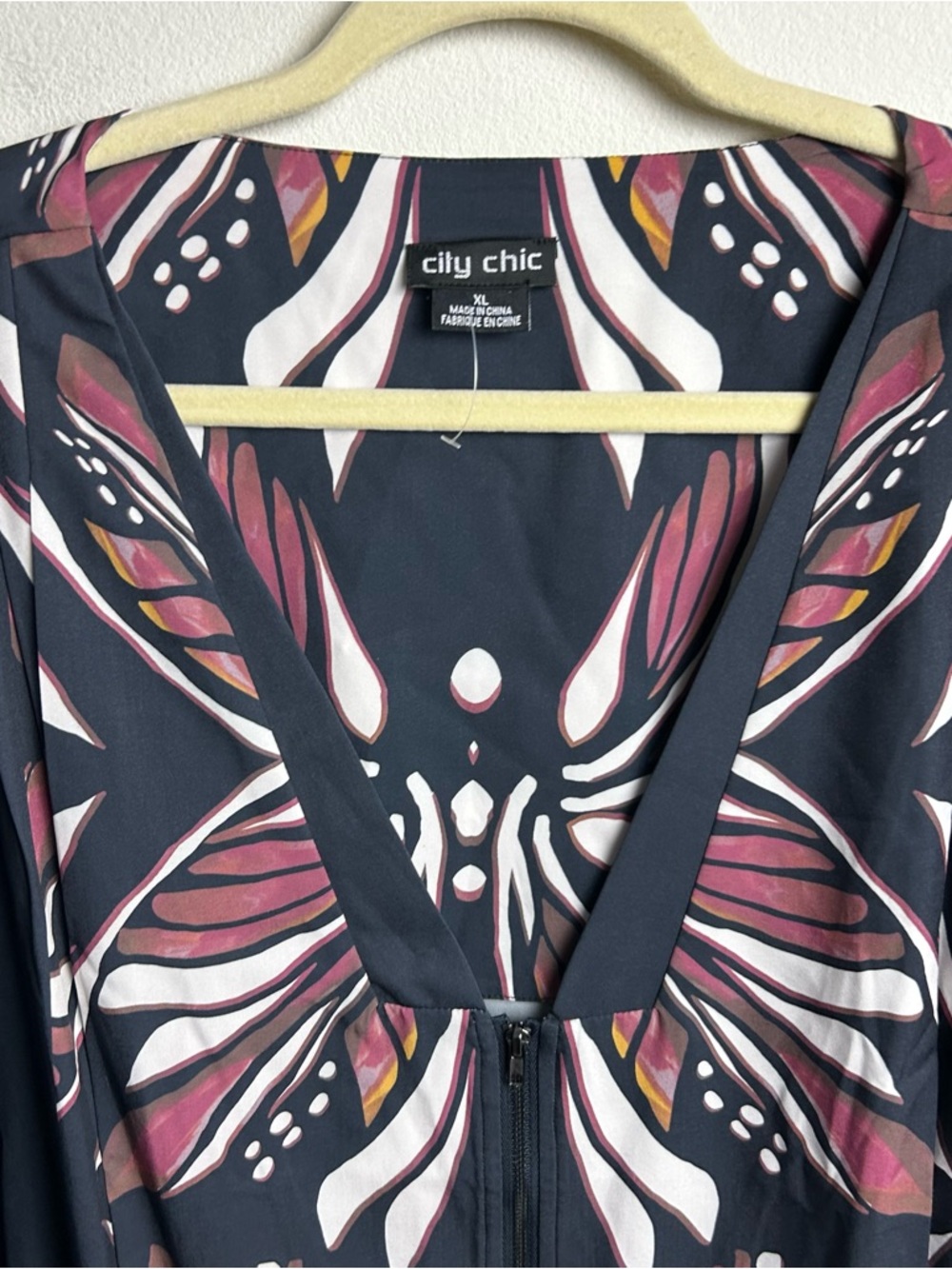 City Chic Women's Nadia zip plus tunic dress size: XL/22 - Picture 4 of 13
